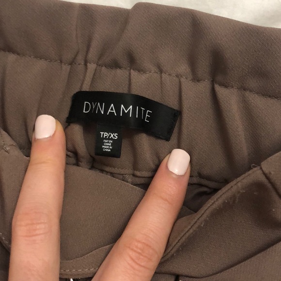 DYNAMITE Paperbag Pants - Picture 3 of 3